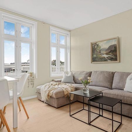 Contemporary City-Apartement With Views Of The Dock! Берген Экстерьер фото